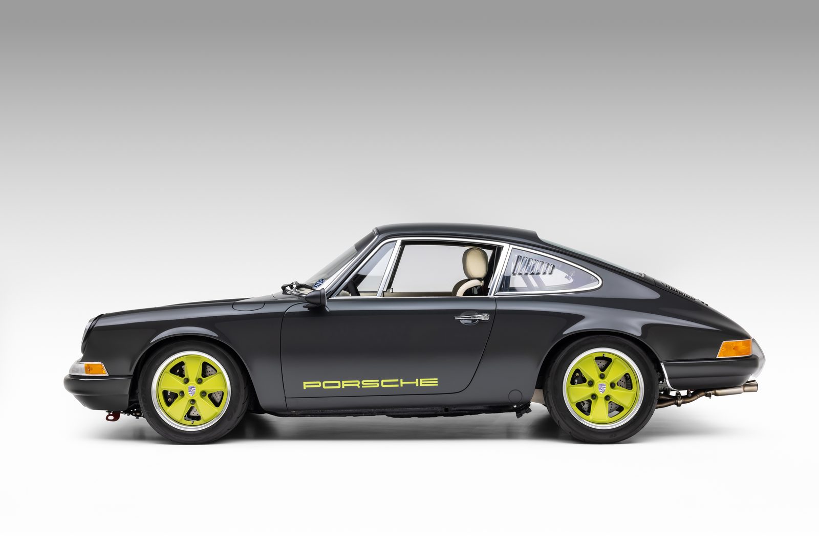 901 R side profile